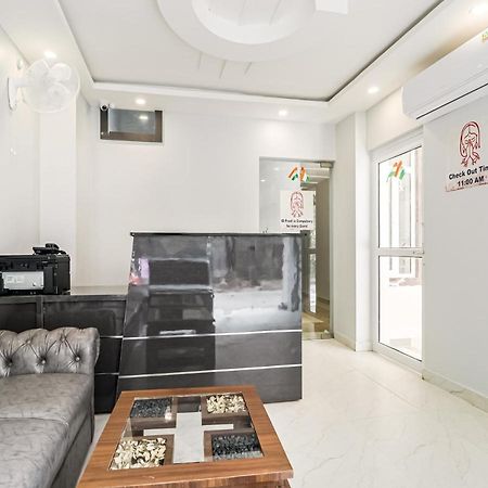 Oyo Townhouse 853 Hotel The Royal Aroma Haridwār Εξωτερικό φωτογραφία