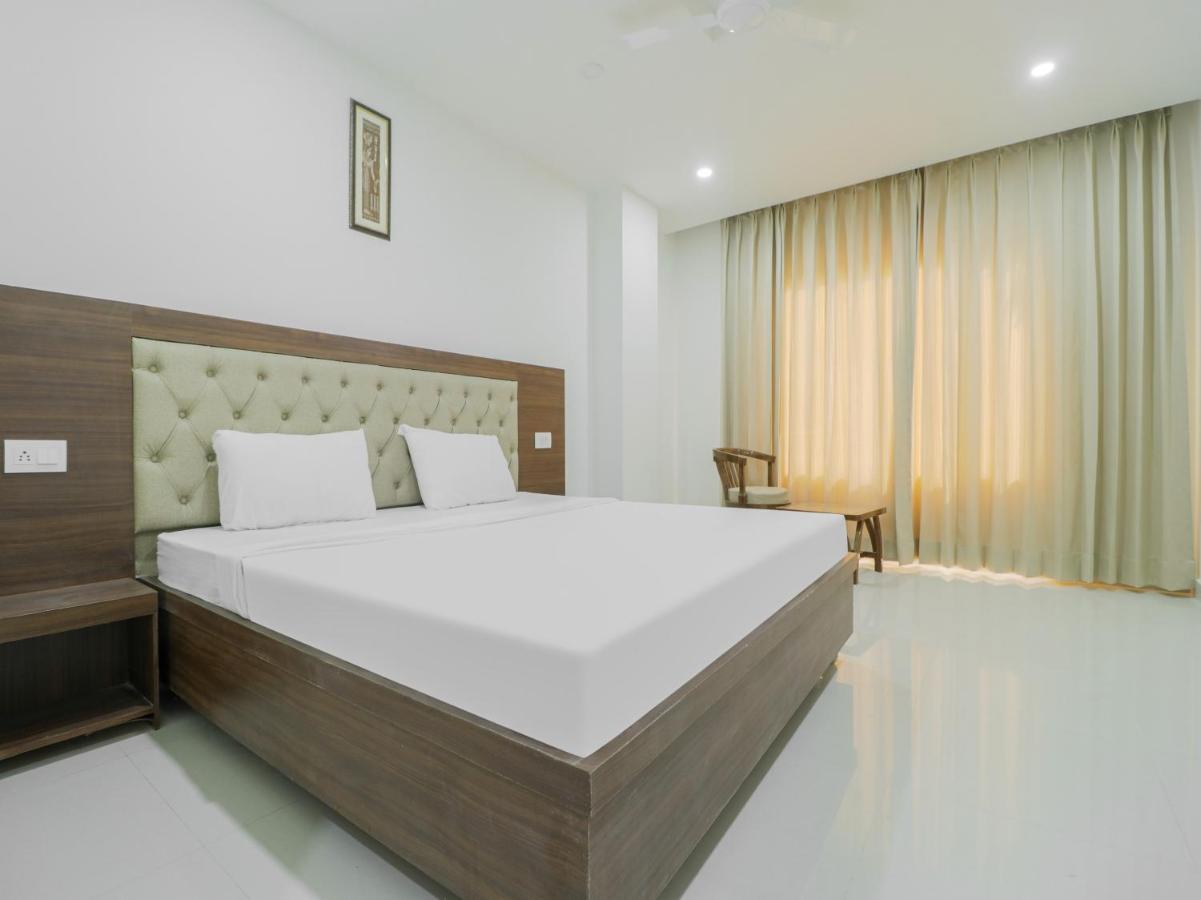 Oyo Townhouse 853 Hotel The Royal Aroma Haridwār Εξωτερικό φωτογραφία